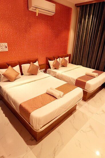 AC STANDARD ROOM room at HOTEL GRAND ELLORA